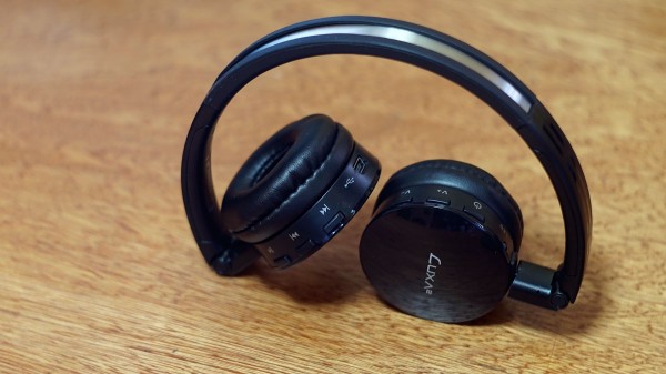 LUXA2 Lavi L On-Ear Wireless Headphone Review