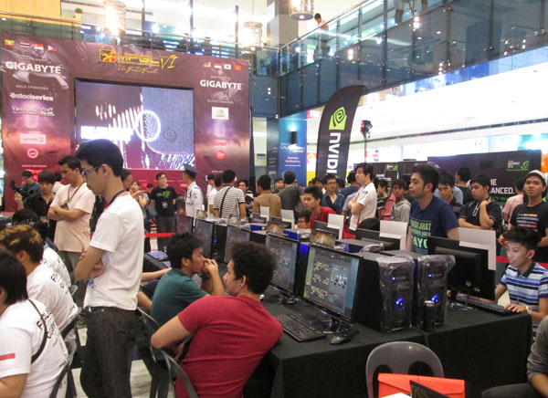 ViewSonic Demonstrates Gaming Displays at MPGL SEA Grand Finals 2014