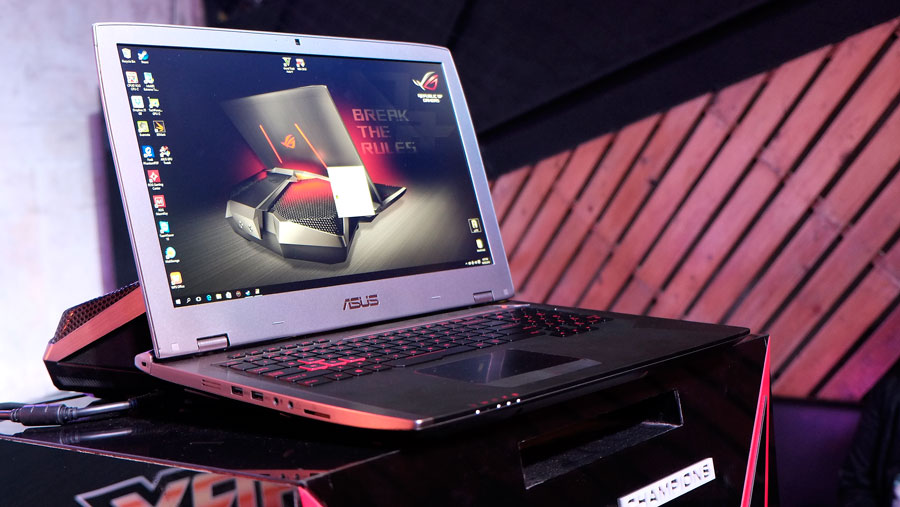 ASUS ROG Launches Water Cooled GX700 Notebook