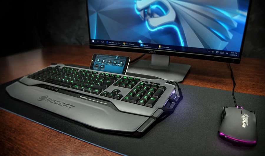 ROCCAT Unveils Skeltr Keyboard With Smartphone Dock