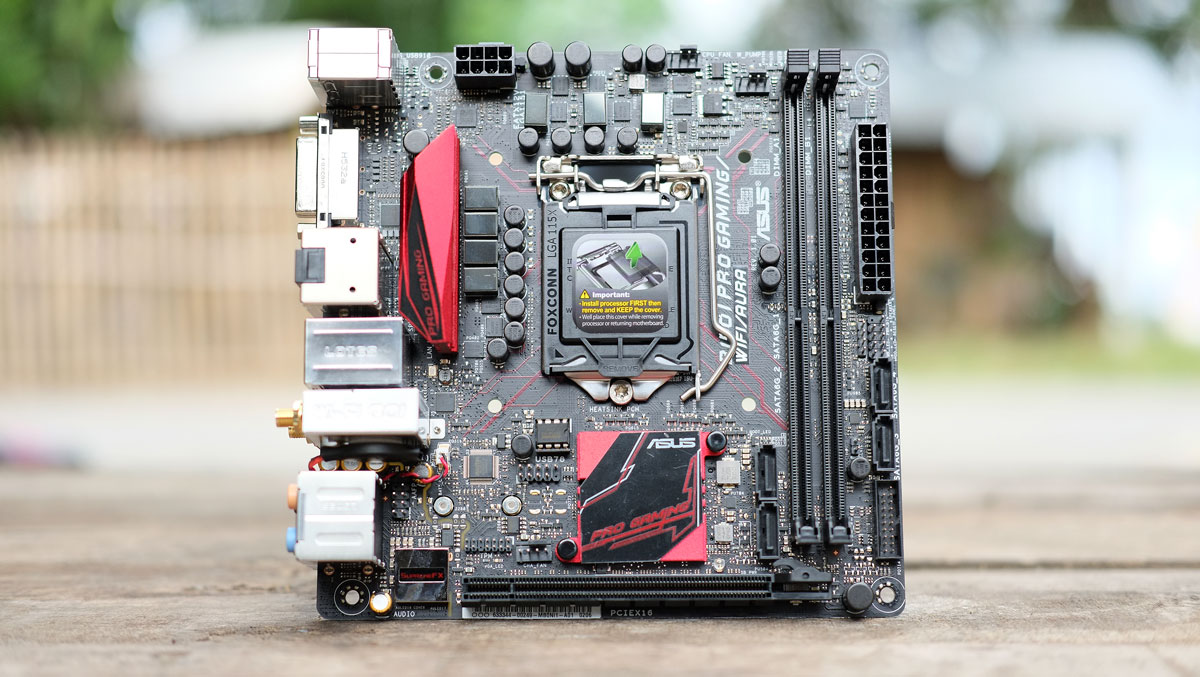 ASUS B150I PRO GAMING WIFI AURA Motherboard Review