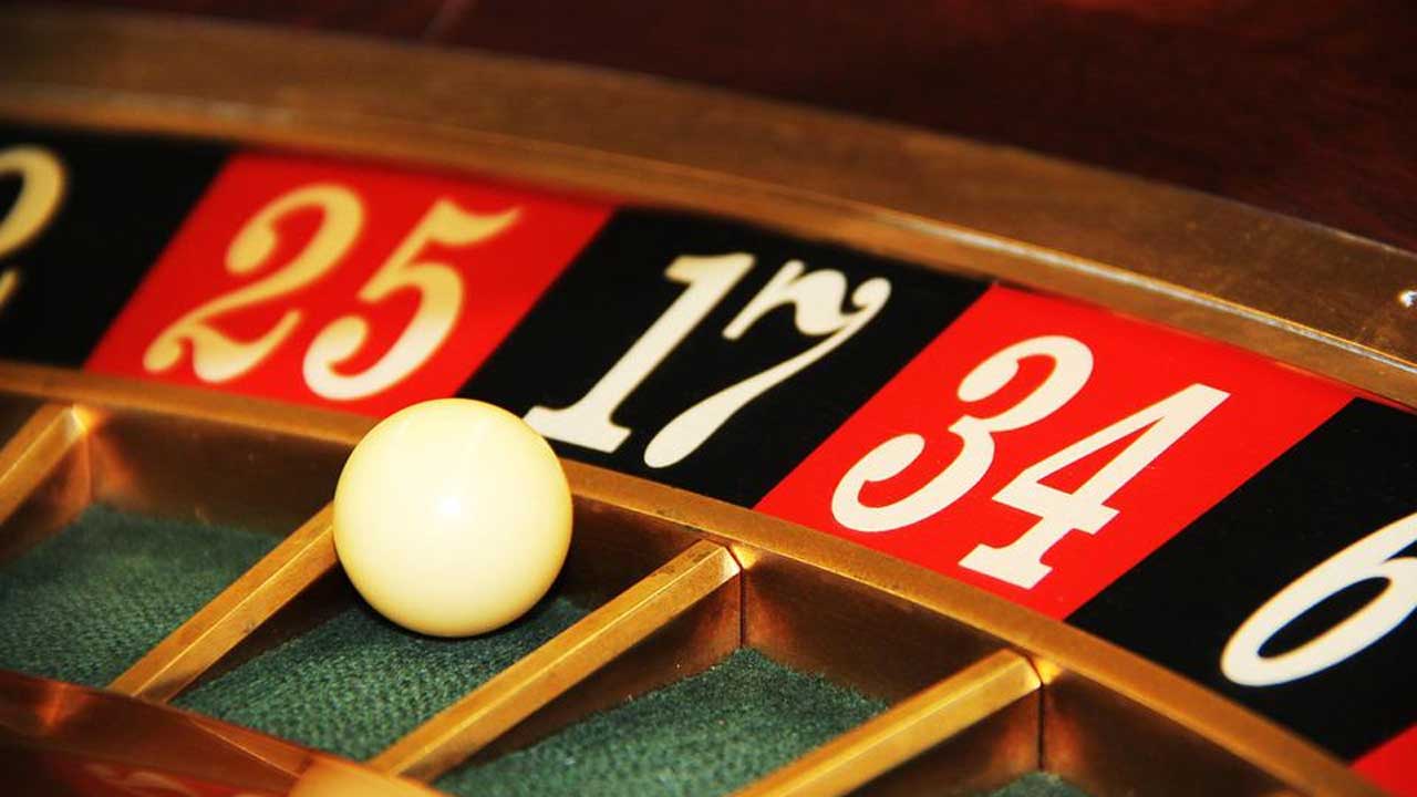 Can Gambling Be a Solution to Economic Recessions?