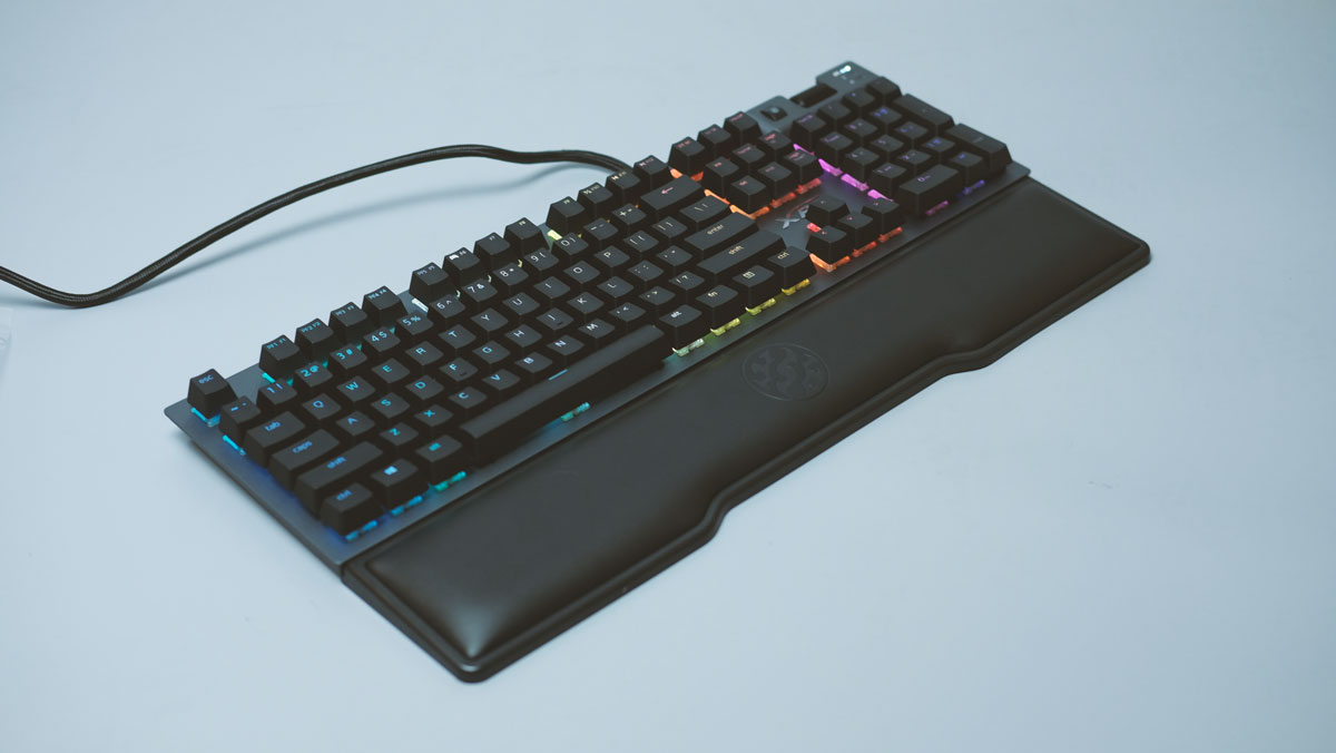 ADATA XPG Summoner Review (16)