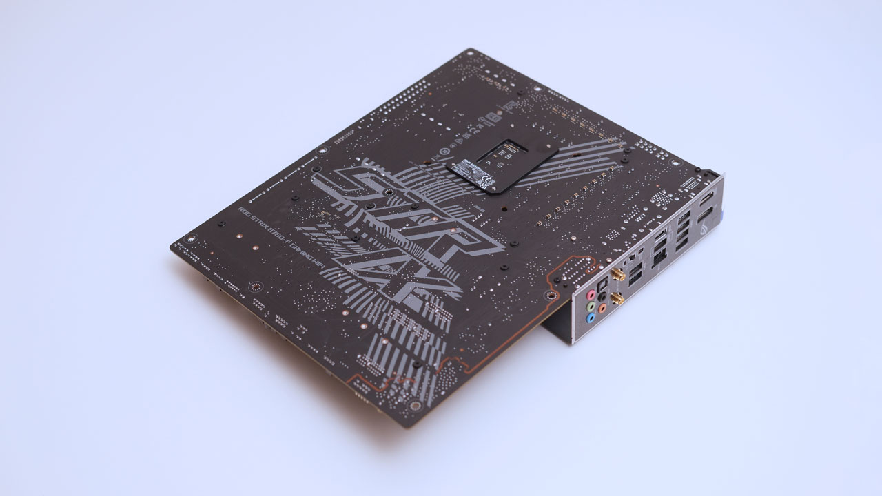 ASUS B760-PLUS WIFI motherboard review 