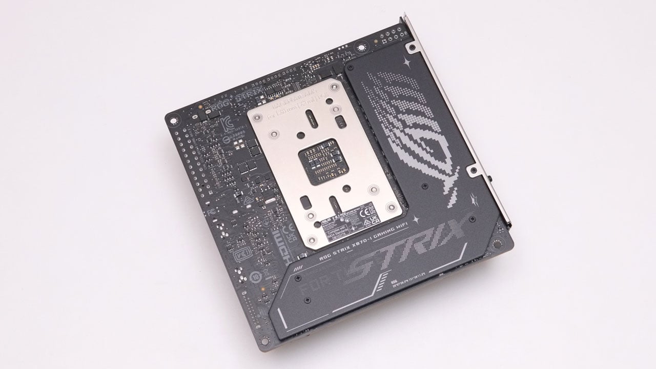 ASUS ROG Strix X870 I Gaming WiFi Pictures 5