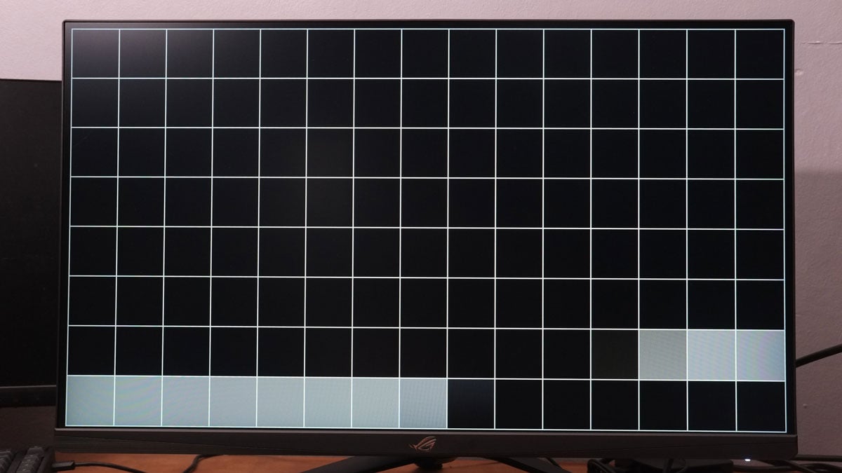 ASUS ROG Strix XG279Q OSD Test 7