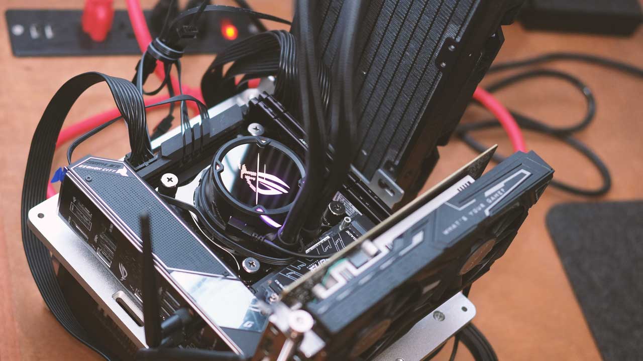 ASUS ROG Strix Z690-I Gaming Wi-Fi Review | TechPorn