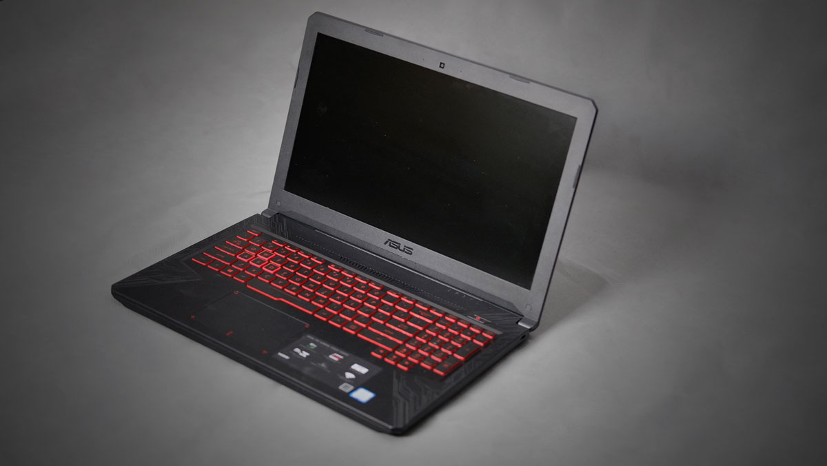 Review | ASUS TUF Gaming FX504 Laptop