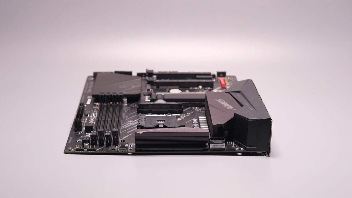 GIGABYTE B550 Aorus Elite Images 3