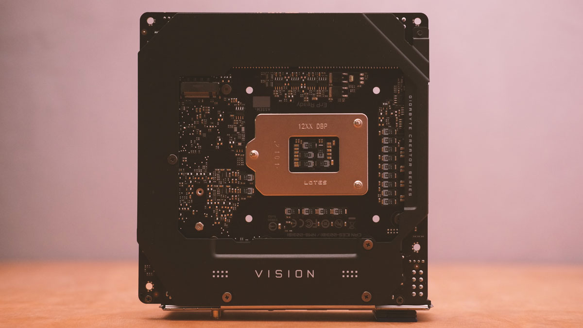 GIGABYTE Z590I Vision D 4