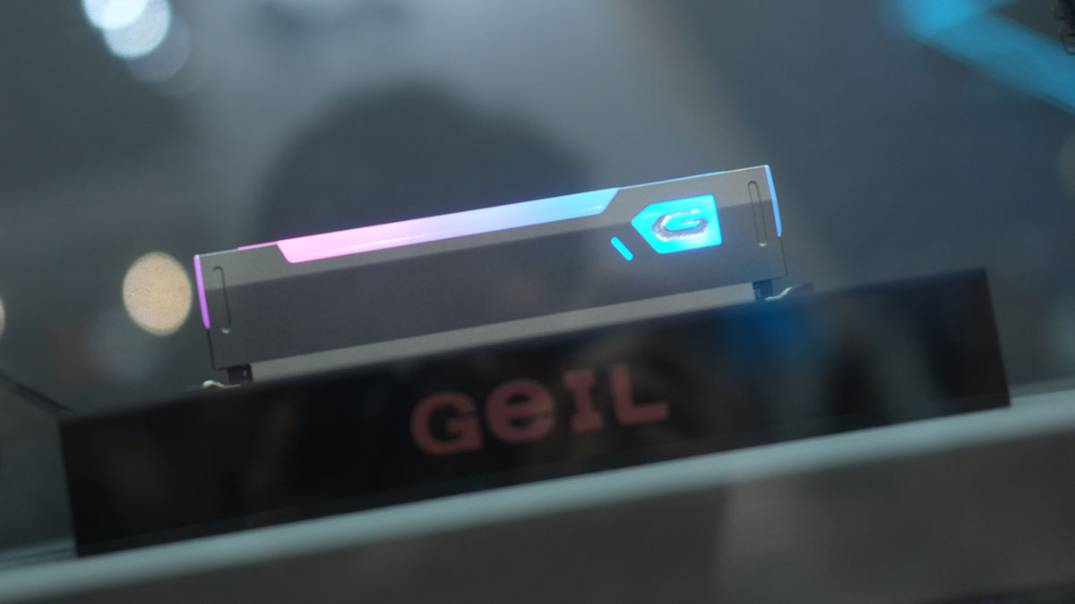 GeIL Gravity Transwarp DDR4 Computex (5)