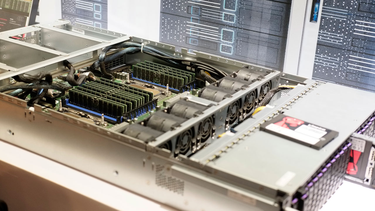 Kingston Readies Non-Binary DDR5, XS1000 External SSD and More at COMPUTEX