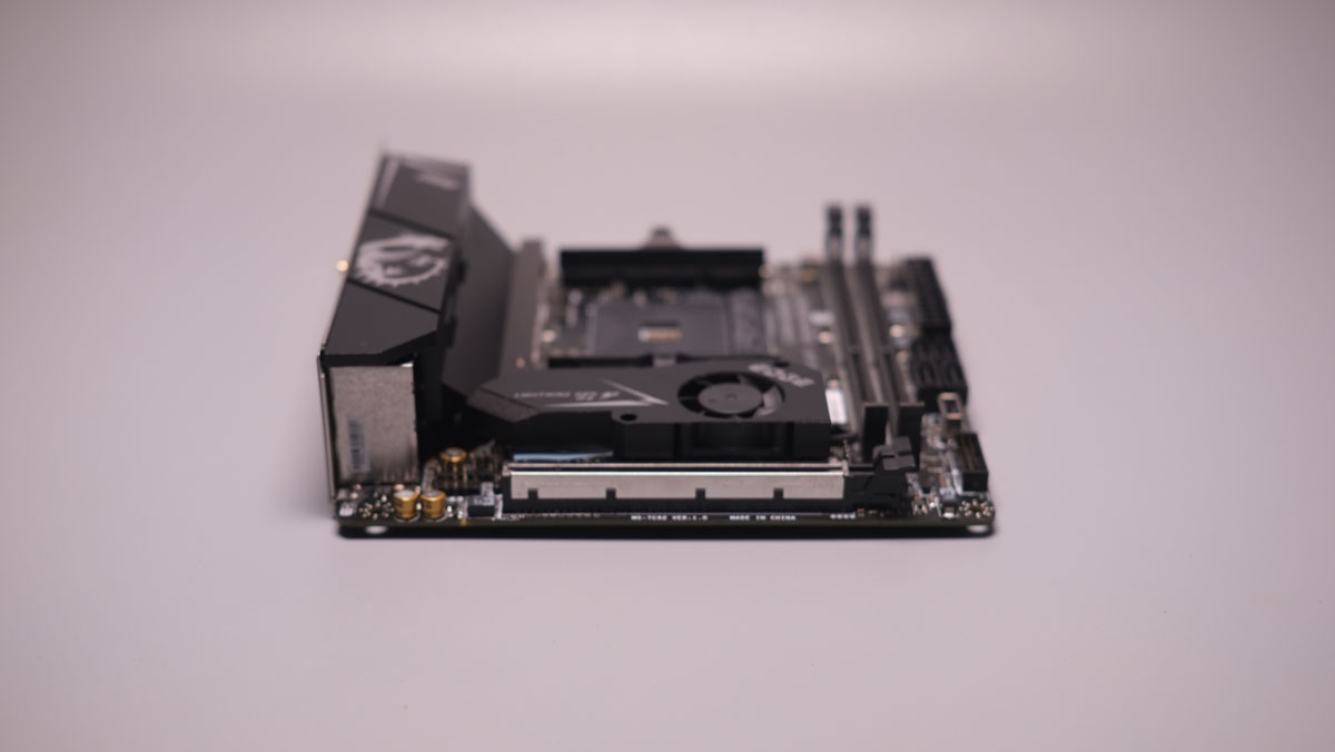 Review | MSI MPG B550I Gaming Edge WiFi | TechPorn