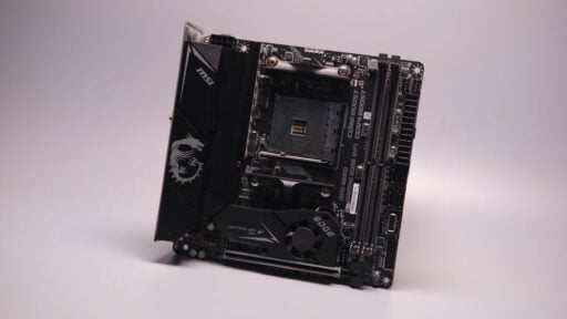 MSI MPG B550I Gaming Edge WiFi Images 8