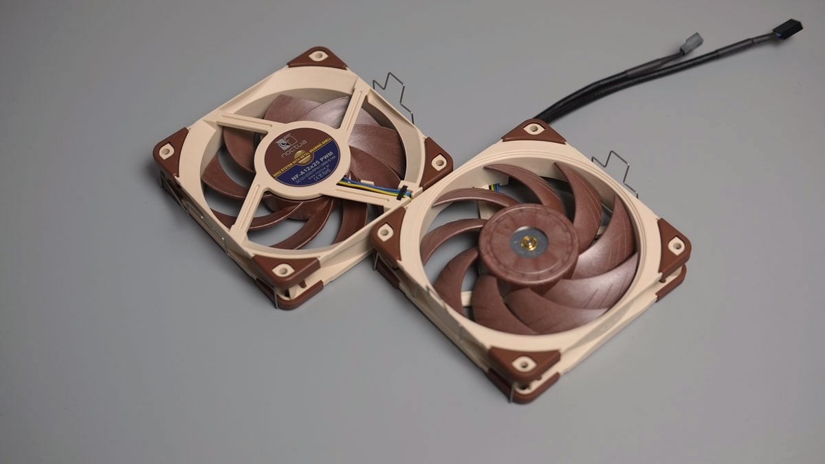 Noctua-NH-U12A-Tower-CPU-Cooler-(7)