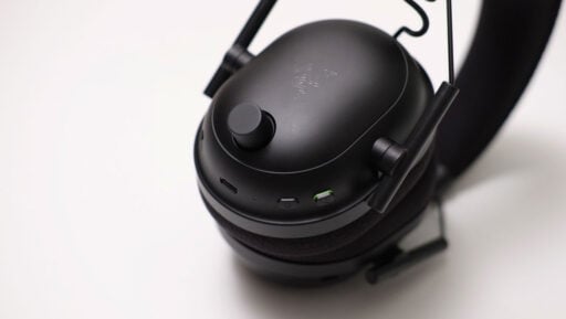 Razer BlackShark Pro V2 Gaming Headset 9