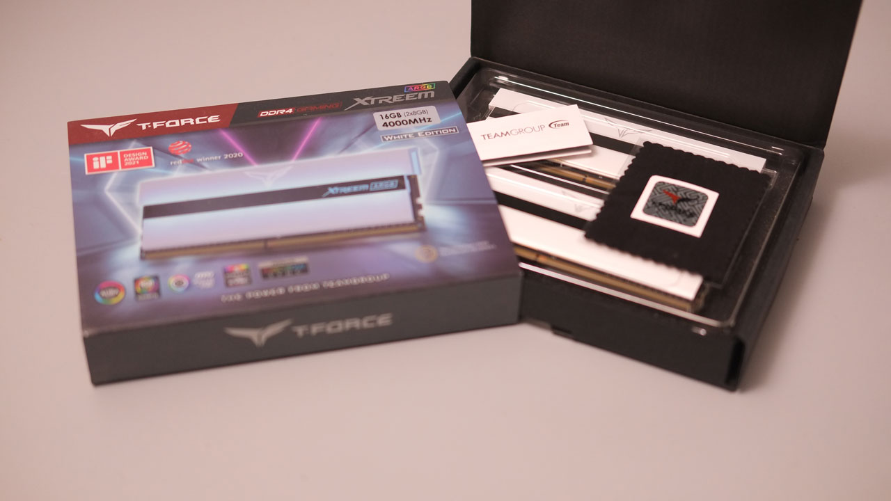 TEAMGROUP T Force XTREEM ARGB White DDR4 4000 Images 8