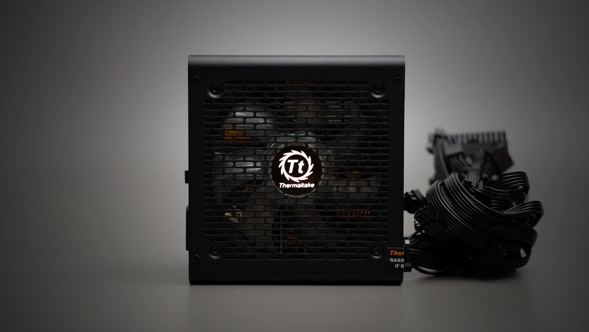 Thermaltake BX1 RGB 750W Review (4)