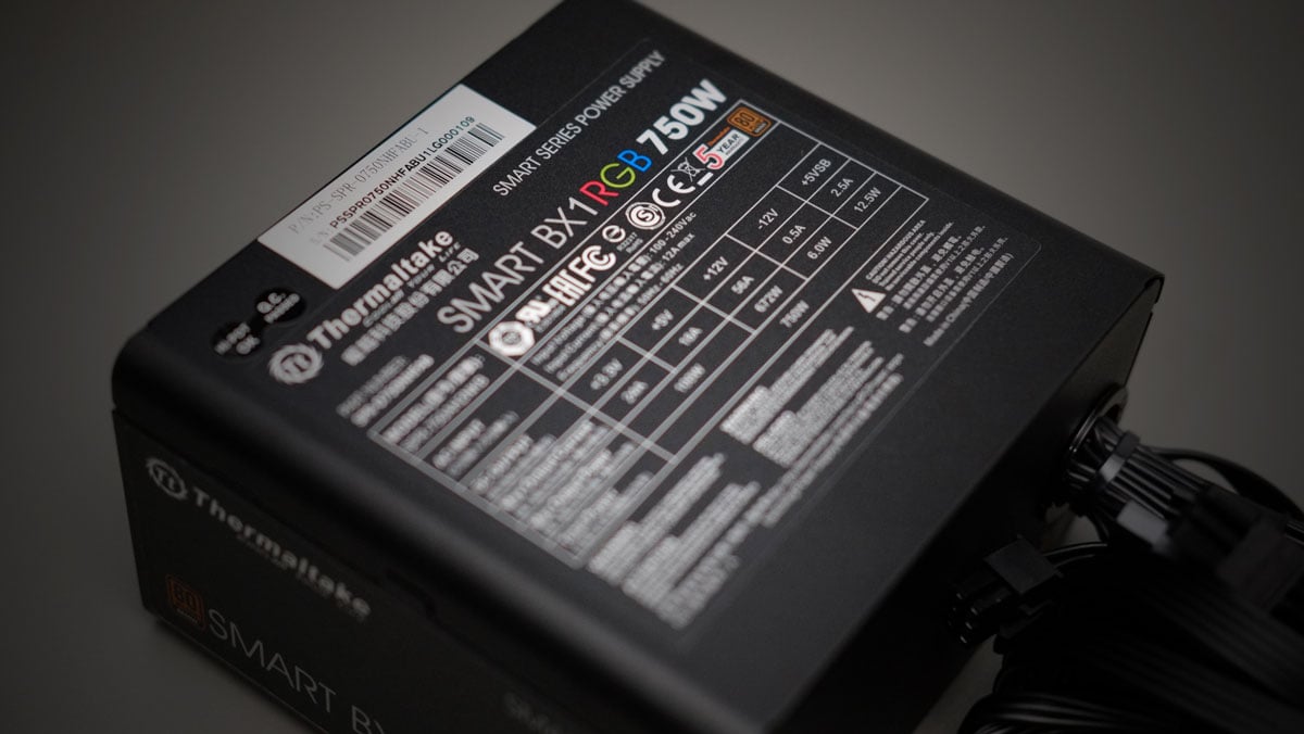 Thermaltake BX1 RGB 750W Review (6)