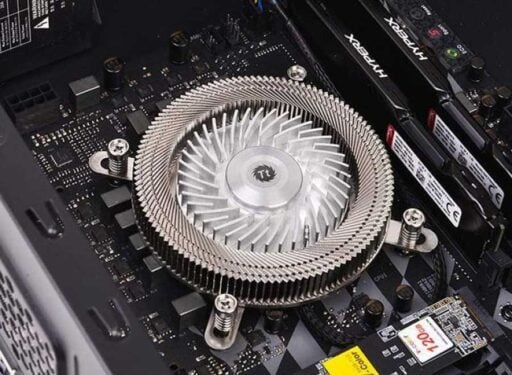 Thermaltake-Engine-17-1U-PR