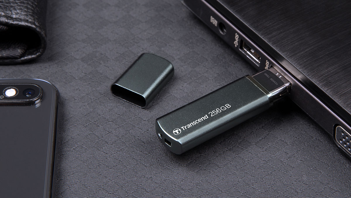 Transcend Releases JetFlash 910 High Performance Flash Drive