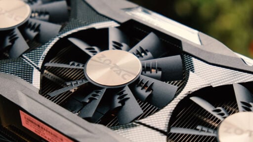 ZOTAC GTX 1070 AMP EXTREME Review (7)