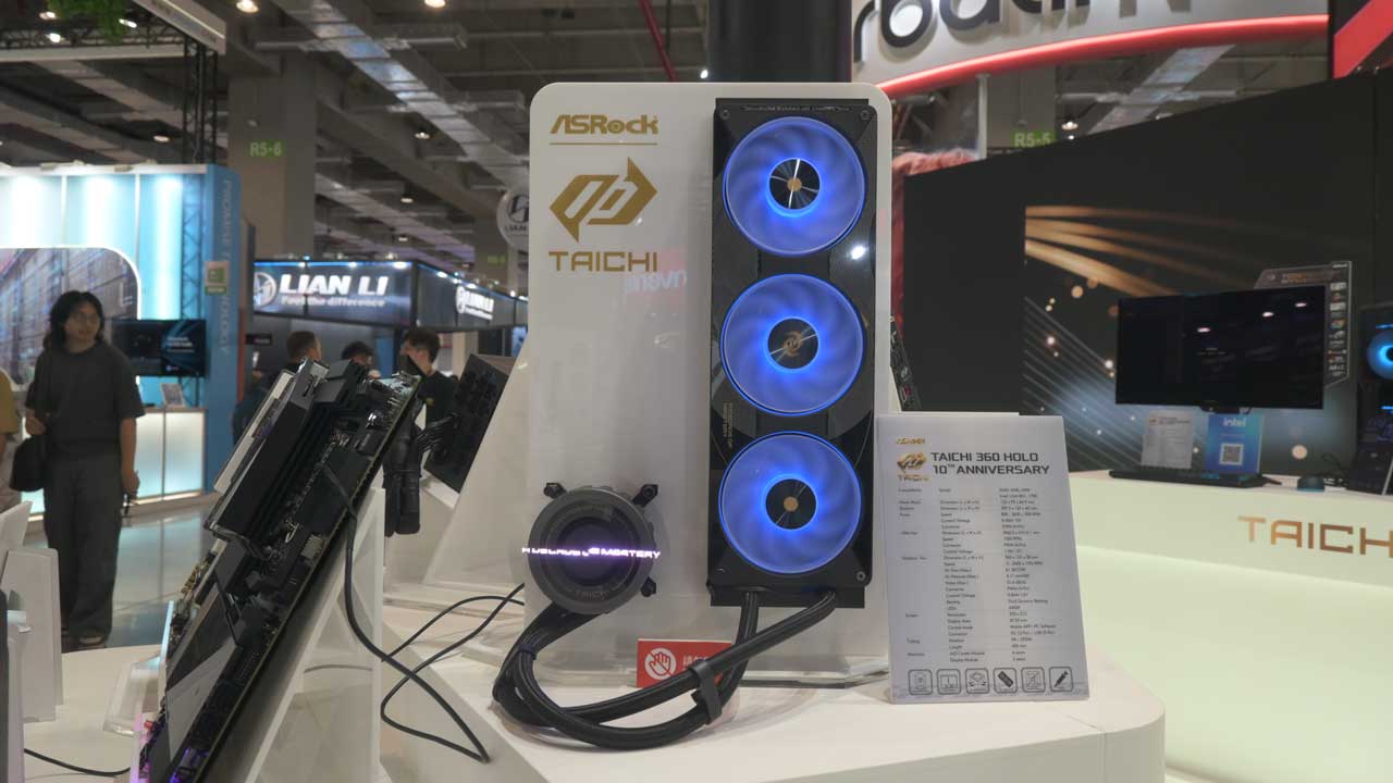 ASRock Showcases Taichi AQUA 360 HOLO asrock showcases taichi aqua 360 lcd holo 4