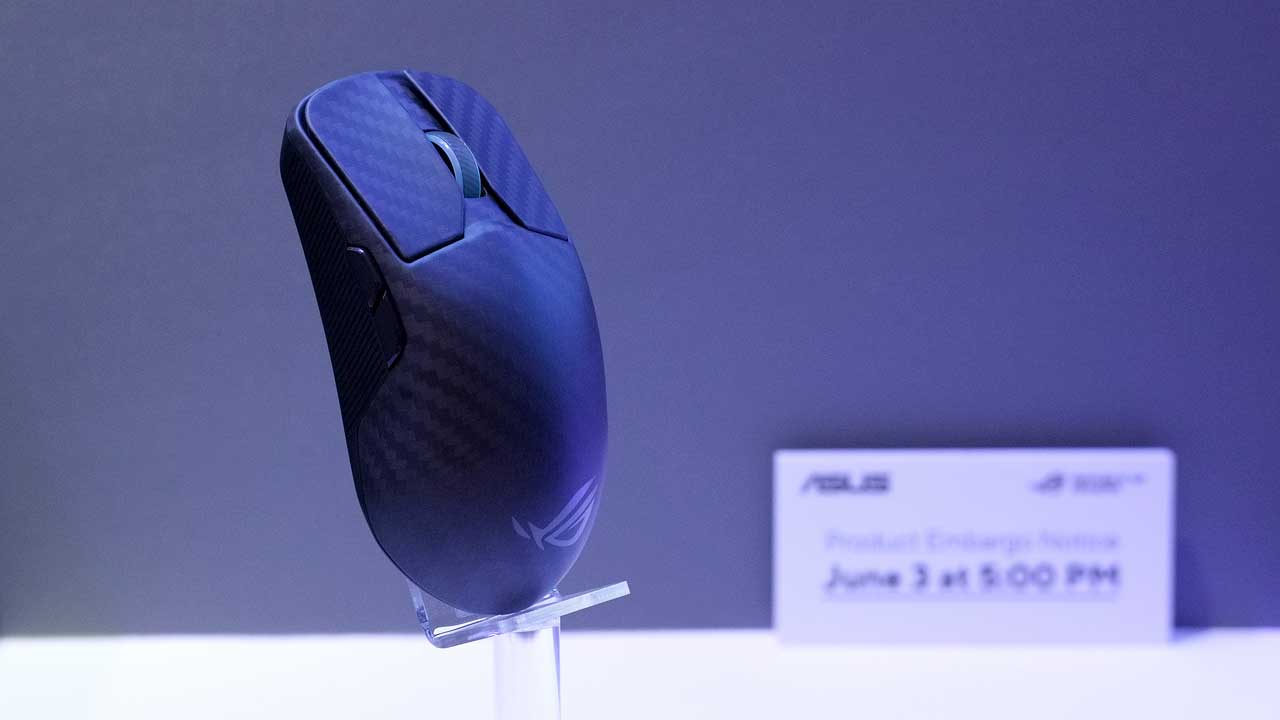 asus shows off carbon fiber rog harpe ace extreme mouse 2