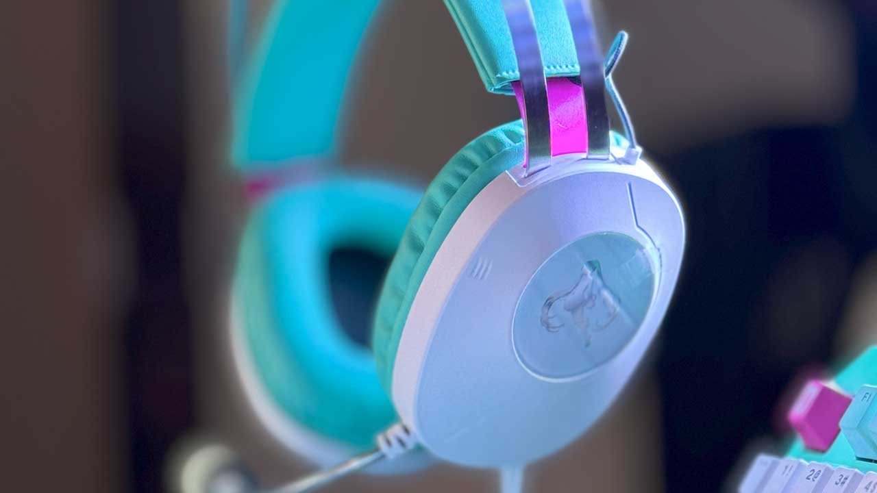 asus unveils tuf x hatsune miku gaming gear collab 3