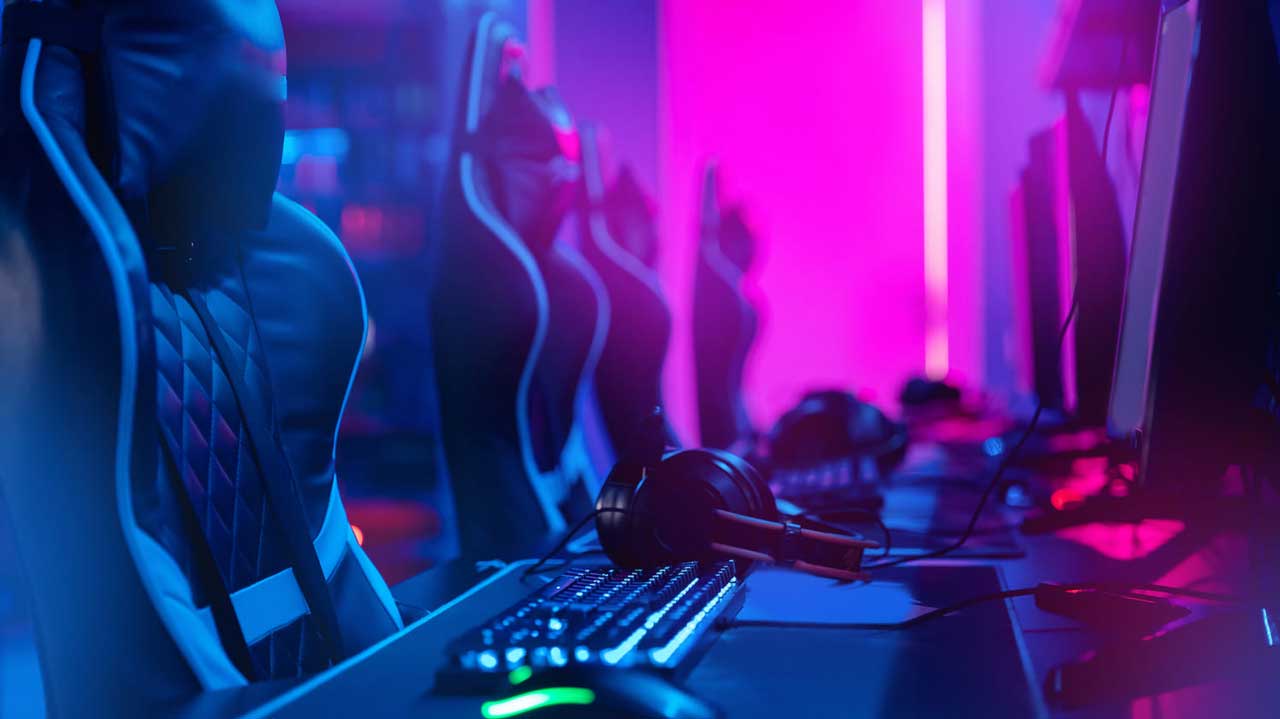 Evolution and Highlights of eSports in 2023: From Local Tournaments to World Championships