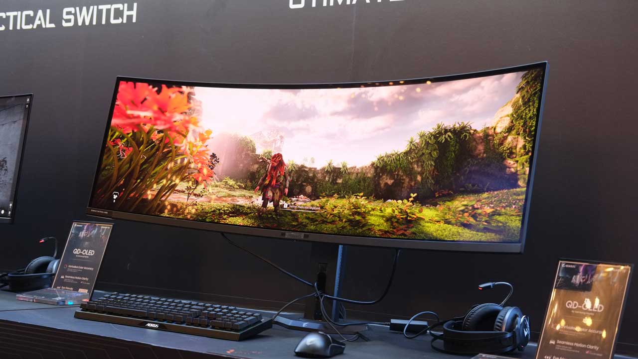 gigabyte showcases aorus fo27Q3 oled monitor 23