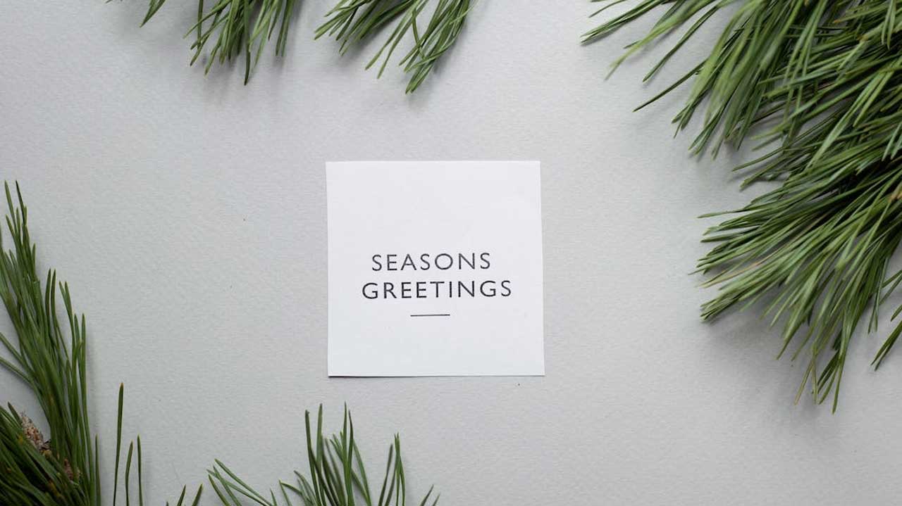 Why Should a Business Invest in Holiday Cards?