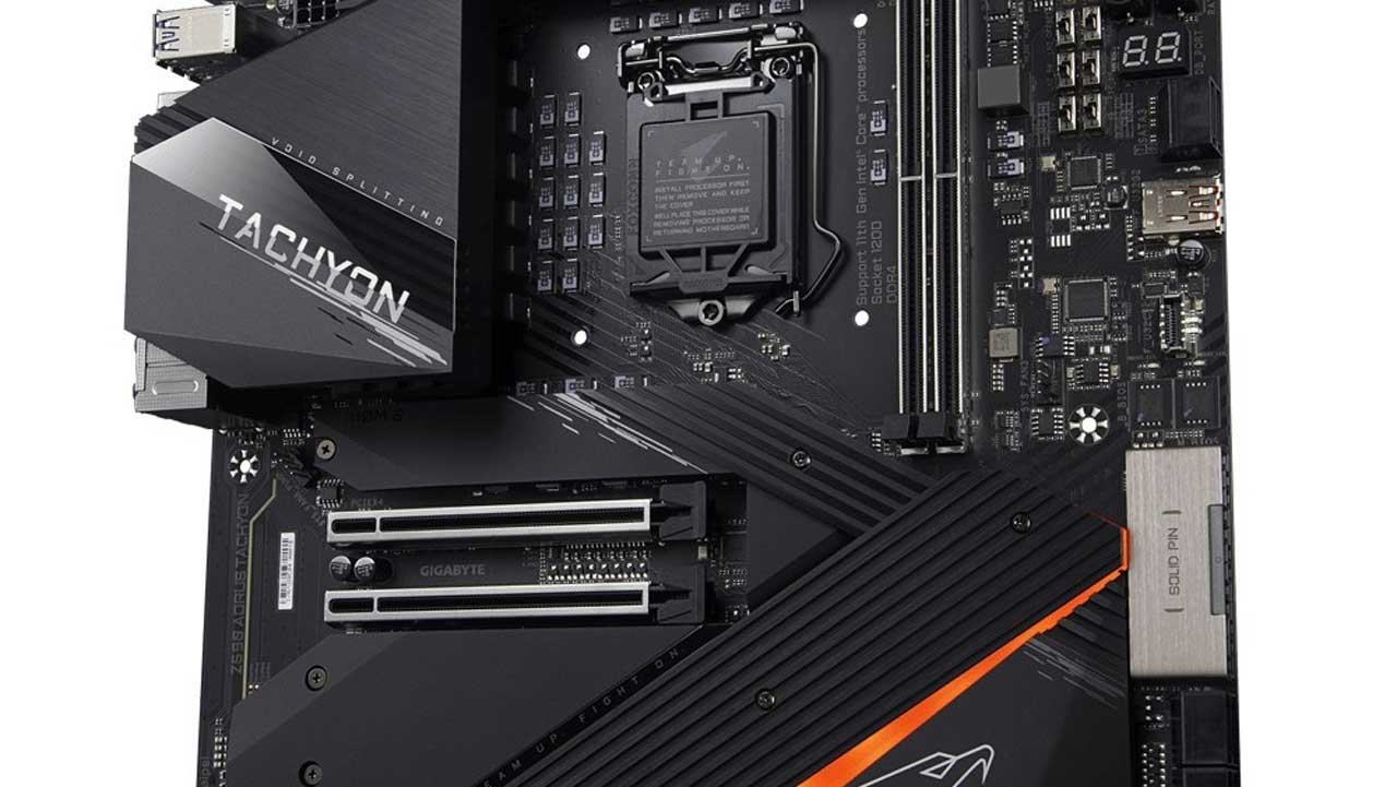 Z790 AORUS TACHYON Breaks CINEBENCH R23 Overclocking Record